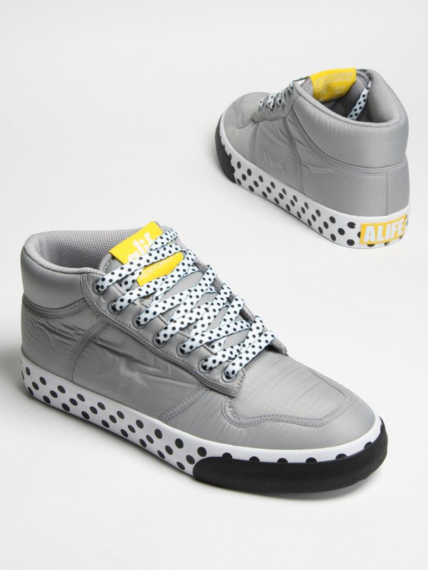 ALIFE Everybody Mid Parachute Shoe