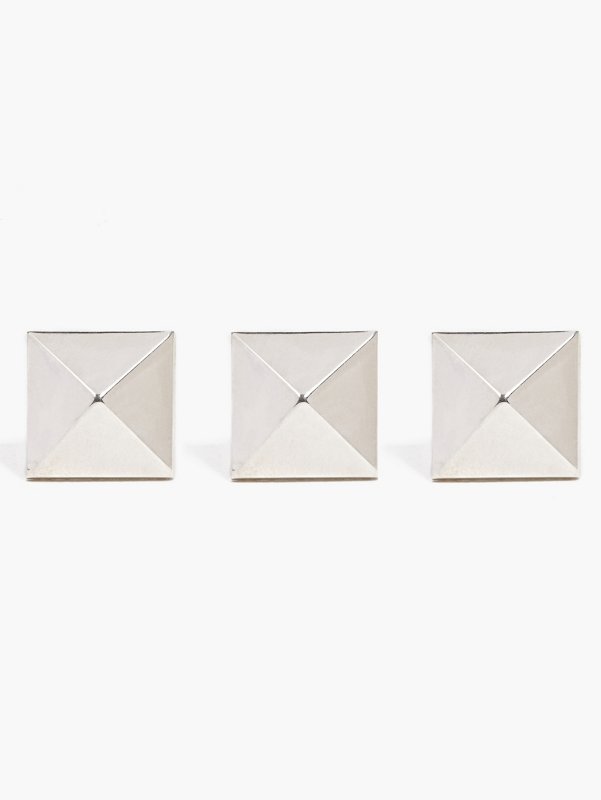 Bunney Silver Pyramid Stud Set