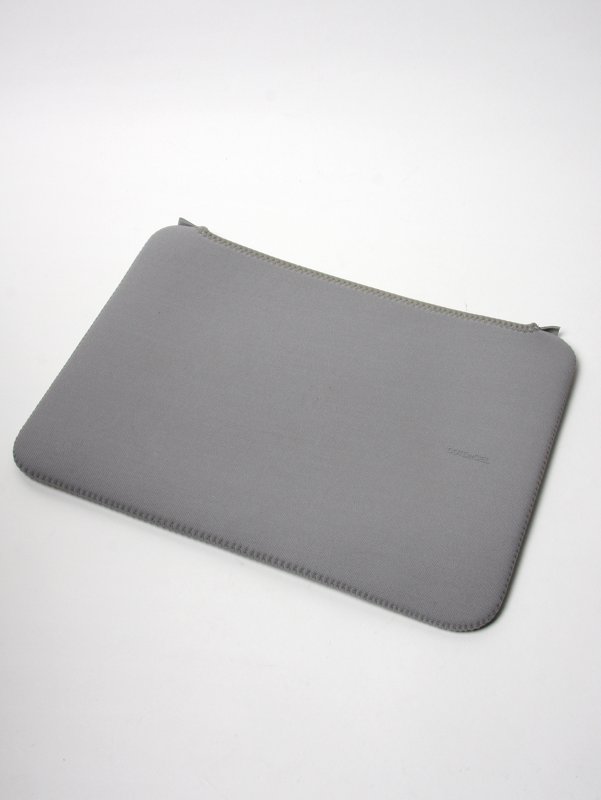 COTE et CIEL 15 Inch Laptop Diver Long Sleeve Opening