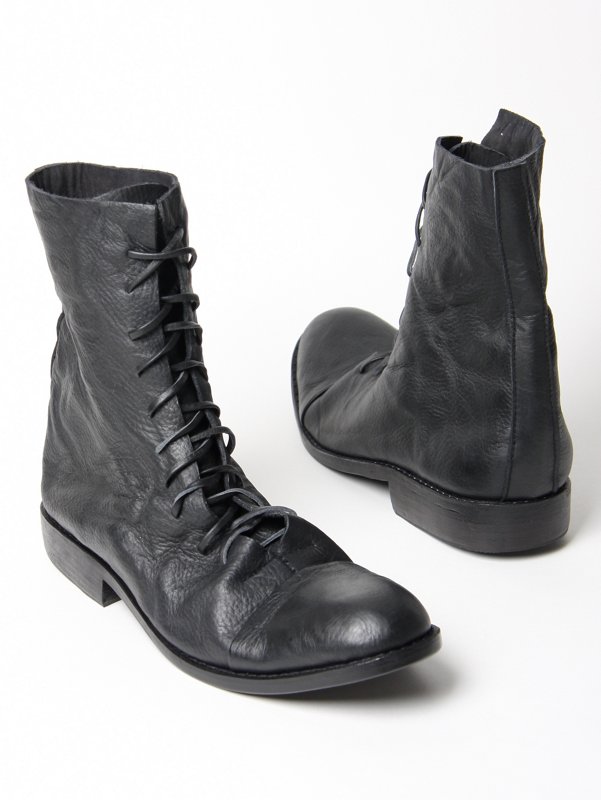 Chronicles Of Never 10 Hole Boot