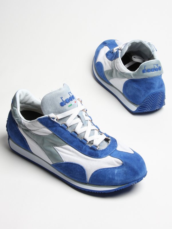 DIADORA Equipe Stone Wash Trainer