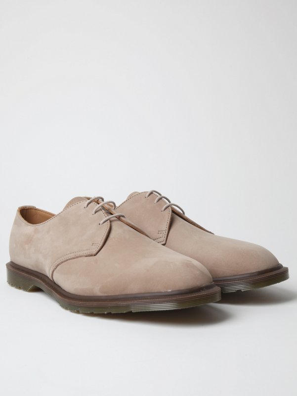 Dr. Martens Men's M.I.E Steed 3 Eye Shoe