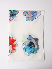 js0837flw_01?$brands$&Jil%20Sander%20Men's%20Floral%20Scarf1&Jil%20Sander