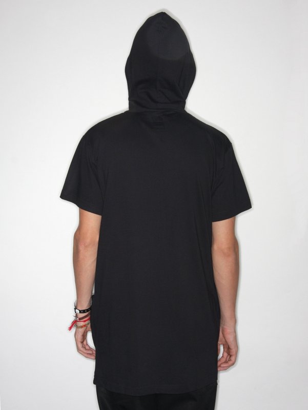Long - Hood Black Tee