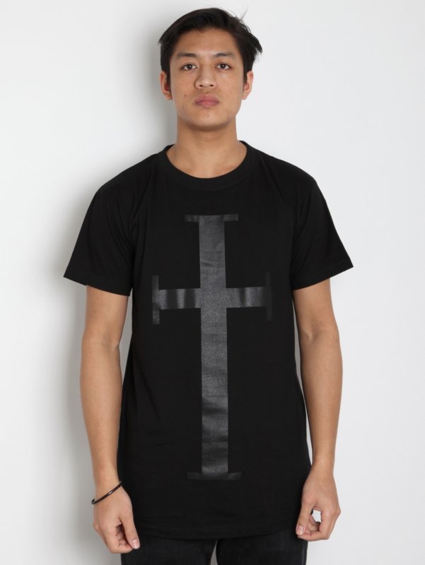Long - Black Cross Print T-Shirt