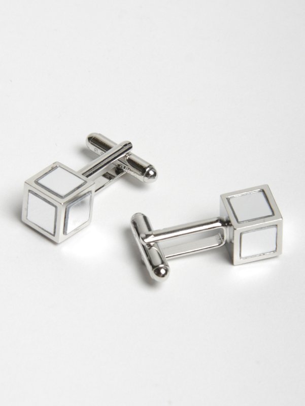 Cufflinks Disco