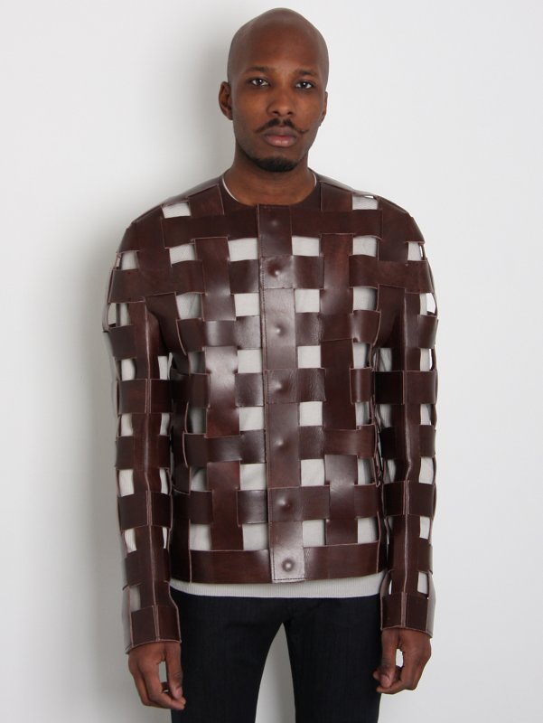 mma0800bro_01?$press$