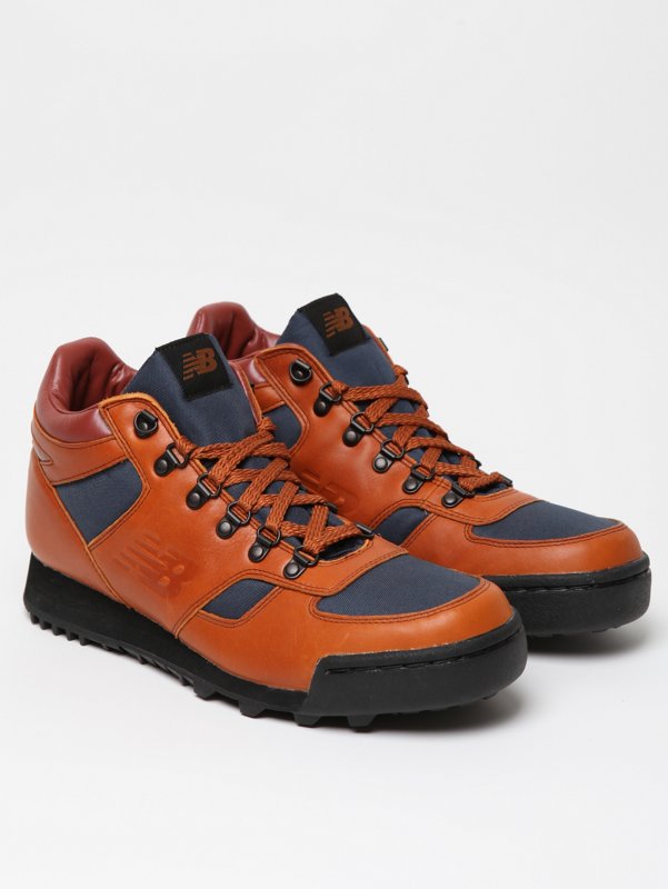 New Balance Mens H710BNV Trainer