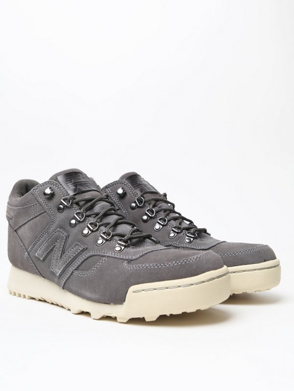 New Balance H710F Trainer