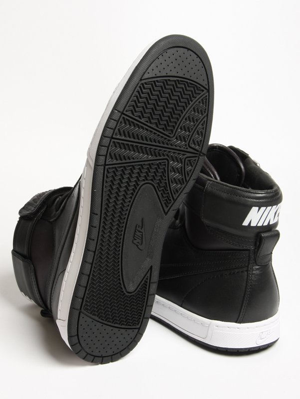 Nike Air Flytop Premium