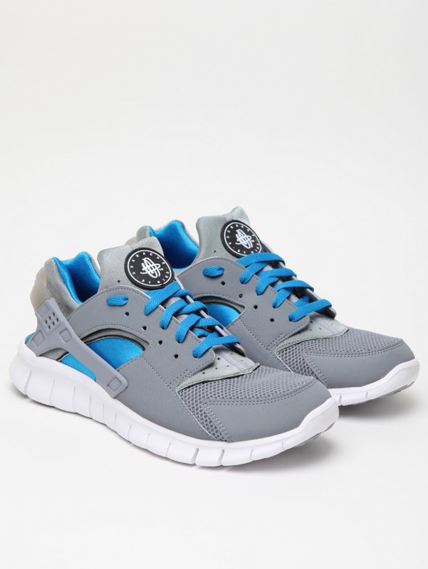 Nike Men's Huarache Free Sneaker