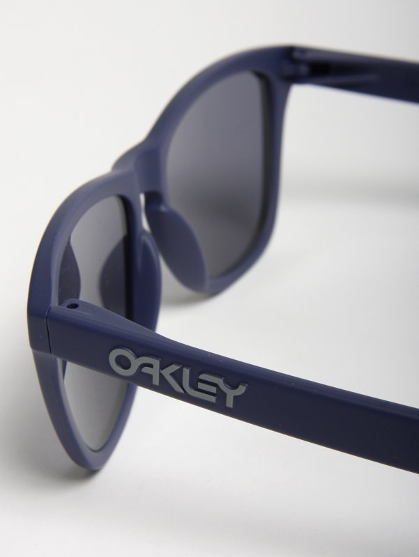 Oakley Frogskins