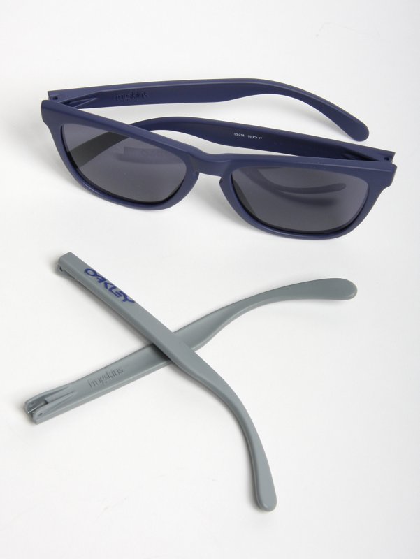 Oakley Frogskins