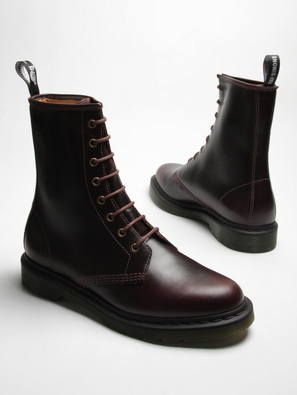 RAF SIMONS and Dr MARTENS 8 Hole Boot