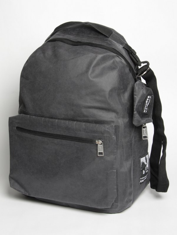 ro0121drk_01?Rick%20Owens%20DRKSHDW%20Eastpak%20Collection%20Padded%20Bag