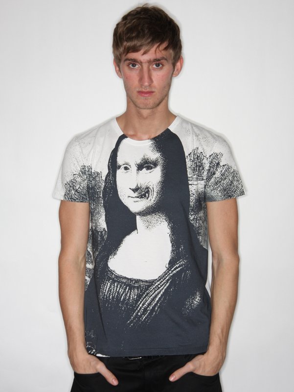 Resistance Famour Painting Tee