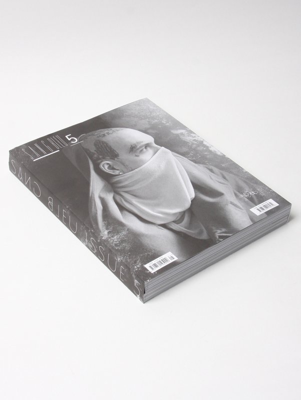 Sang Bleu - Issue 5 Magazine