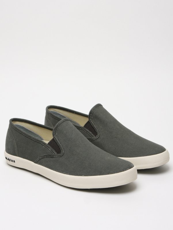 SeaVees Men's Baja Slip On