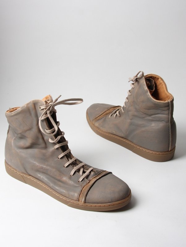 SILENT High Leather Sneaker