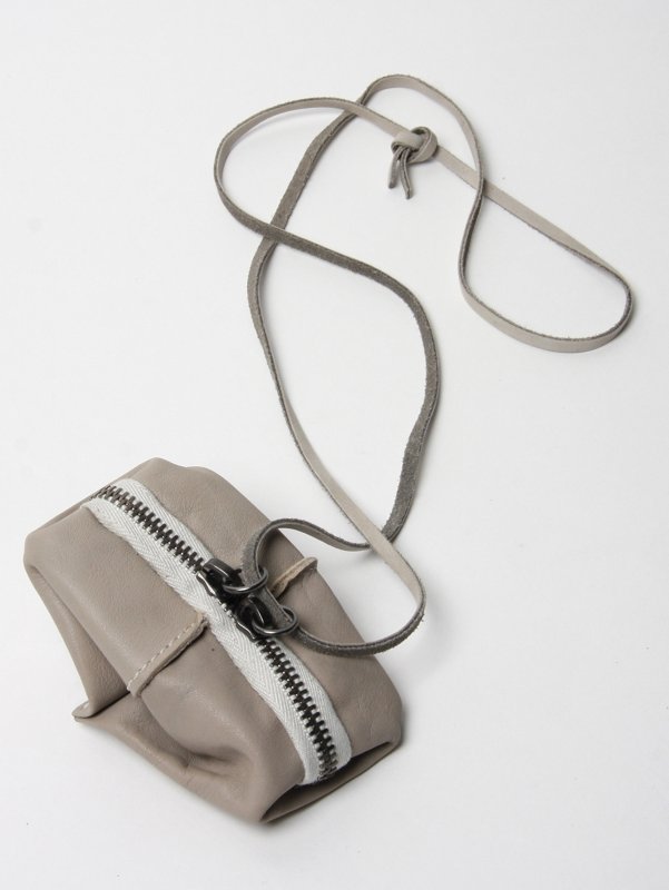 SILENT Bouvardia Leather Pouch Wallet