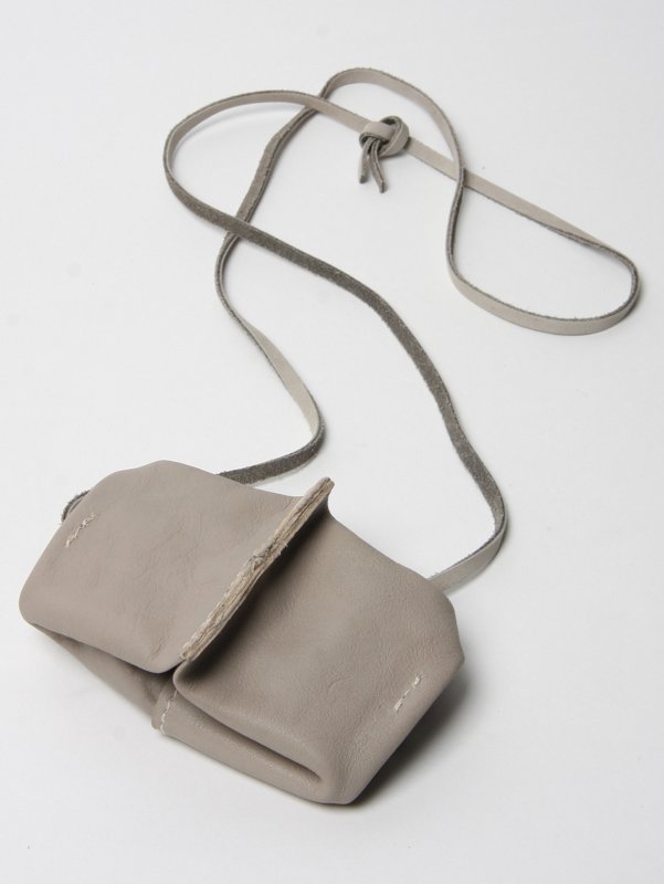 SILENT Bouvardia Leather Pouch Wallet