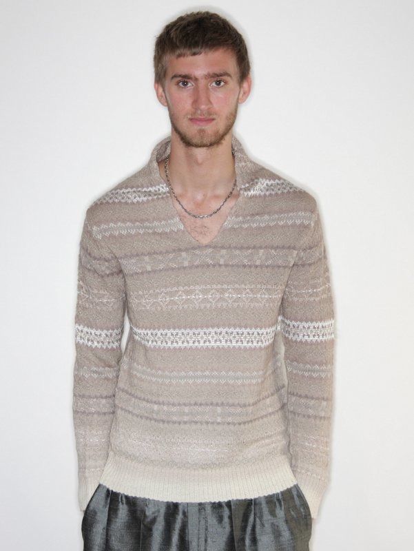 SIDE SLOPE Open Neck Knit