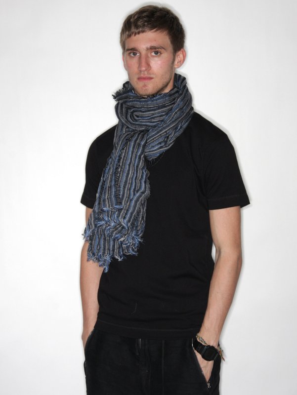 Traits Scarf