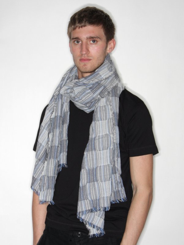 Traits Scarf
