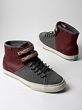 Get £50 off Vans x Taka Hayashi Priz Hi Lace LX Trainer from Okini