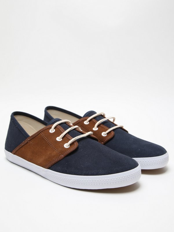Veja Mediterranee Suede Sneaker