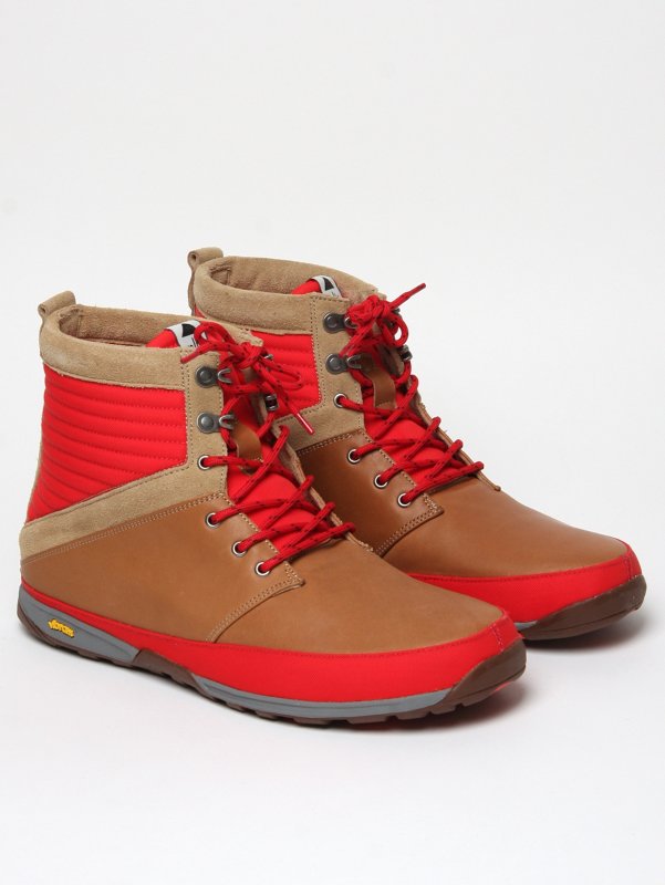 Volta Men's Strada Vibram Sole Boot