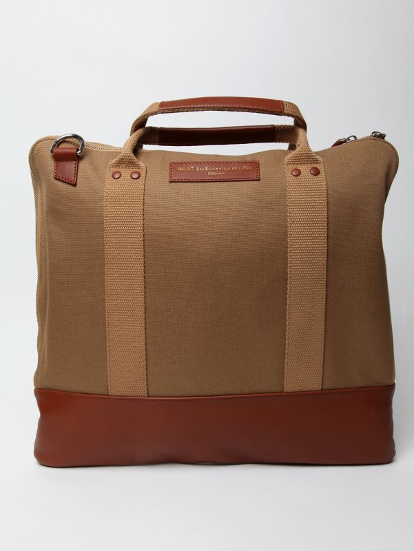 WANT Les Essentiels de la Vie Heathrow Messenger Bag