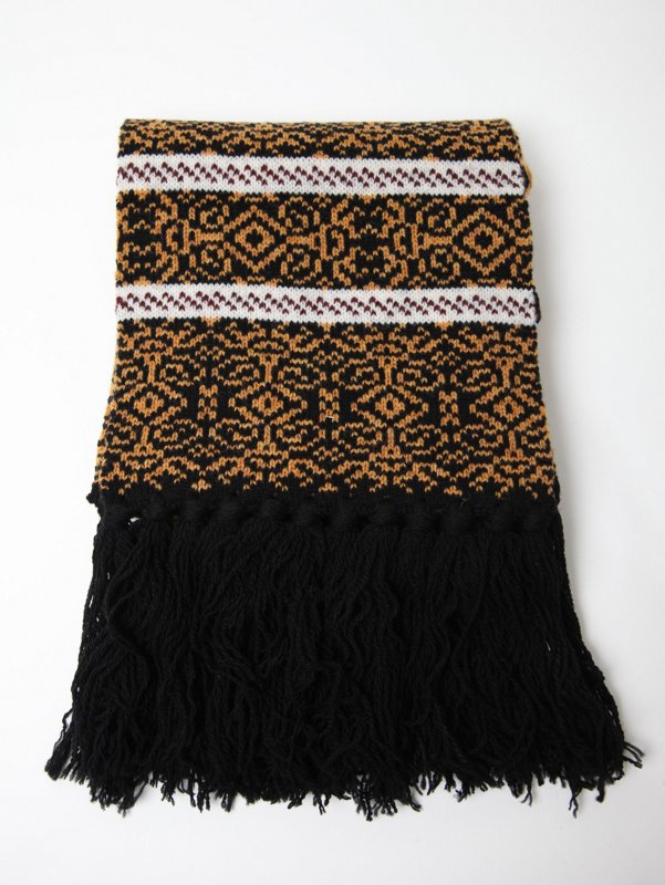 White Mountaineering Men's Jacquard Knit Arabesque Scarf
