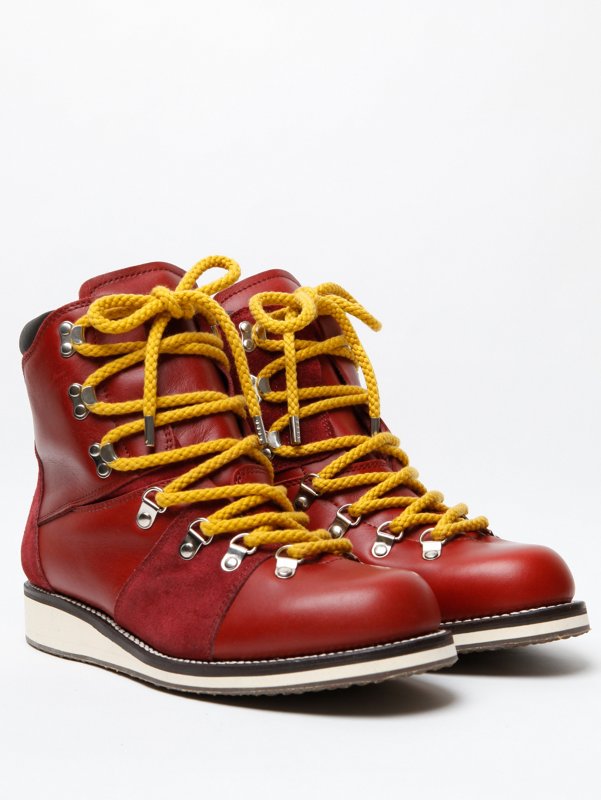 White Mountaineering Men's Odell Mountain Boots