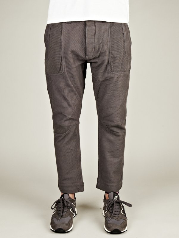 White Mountaineering Men's Stretch Cropped Pants